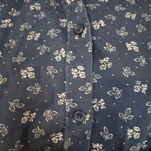 Floral Halter Tie front crop top - Picture 3 of 4